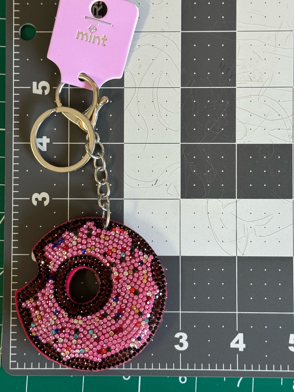 Mint Rhinestone Donut Keychain Bag Charm NWT Strawberry - Picture 3 of 6